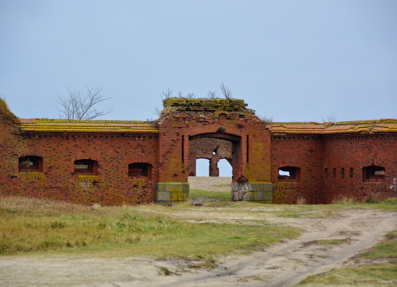 Западный форт